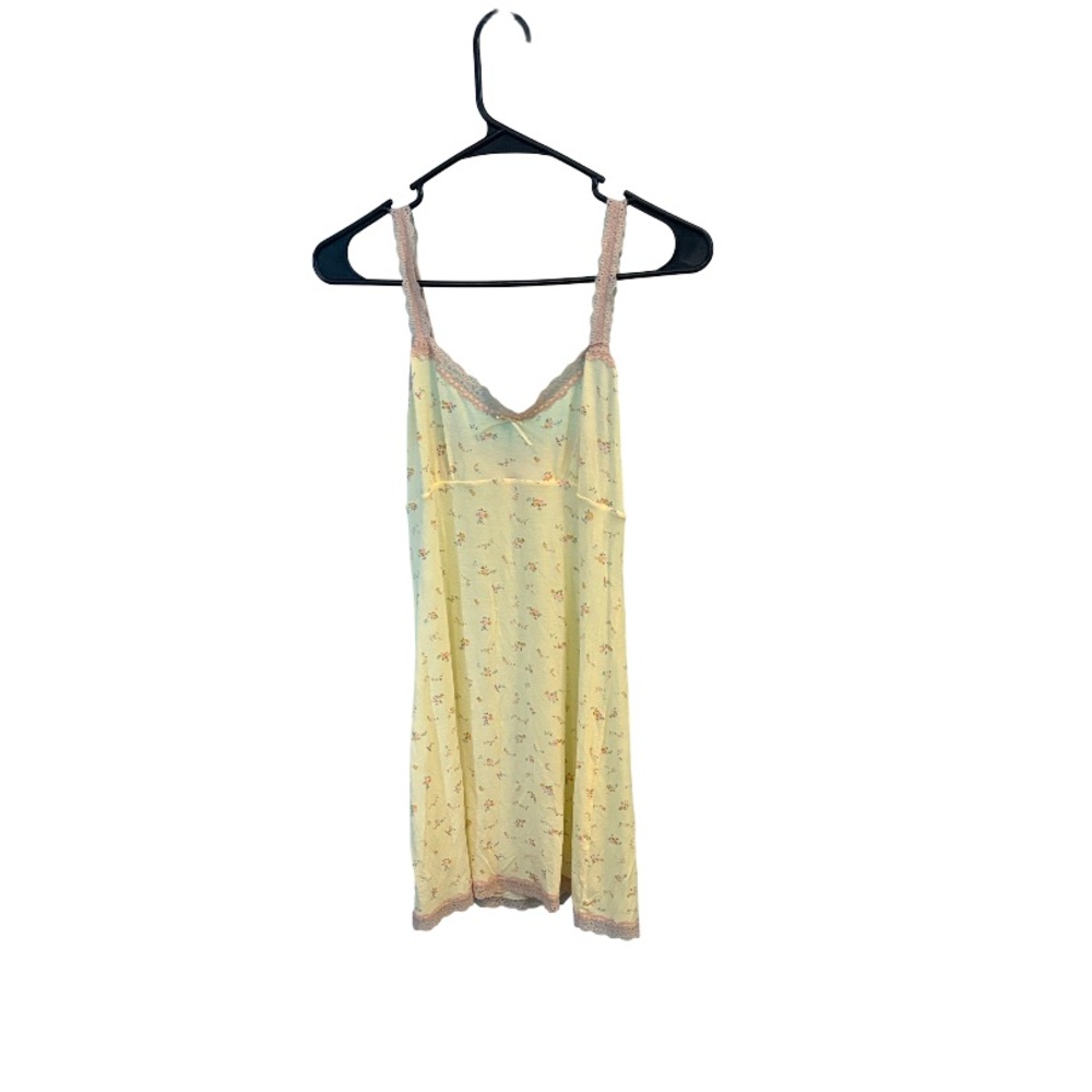 💛💕🪽RARE Y2K Victoria’ Secret Angels Lace Cottagecore Nightgown